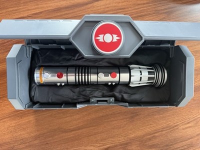 Star Wars Galaxy's Edge Darth Maul Legacy Lightsaber Hilt + Case *FREE SHIP*