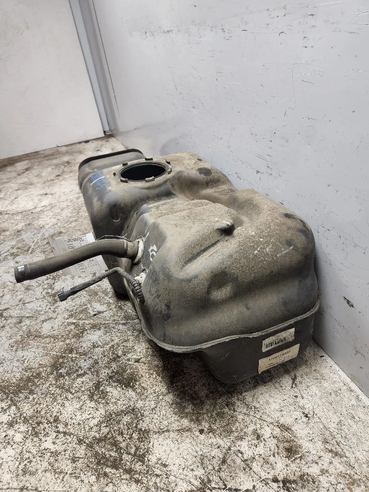 Tanque de combustível Nissan Armada 2004-2015 fabricante de equipamento original 172027s000 28 galões sem combustível flexível - Imagem 4 de 4