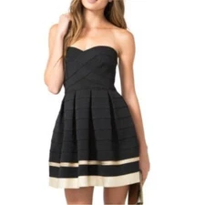 Sans Souci Black Strapless Fit N Flare Mini Dress Medium Party Cocktail Wedding