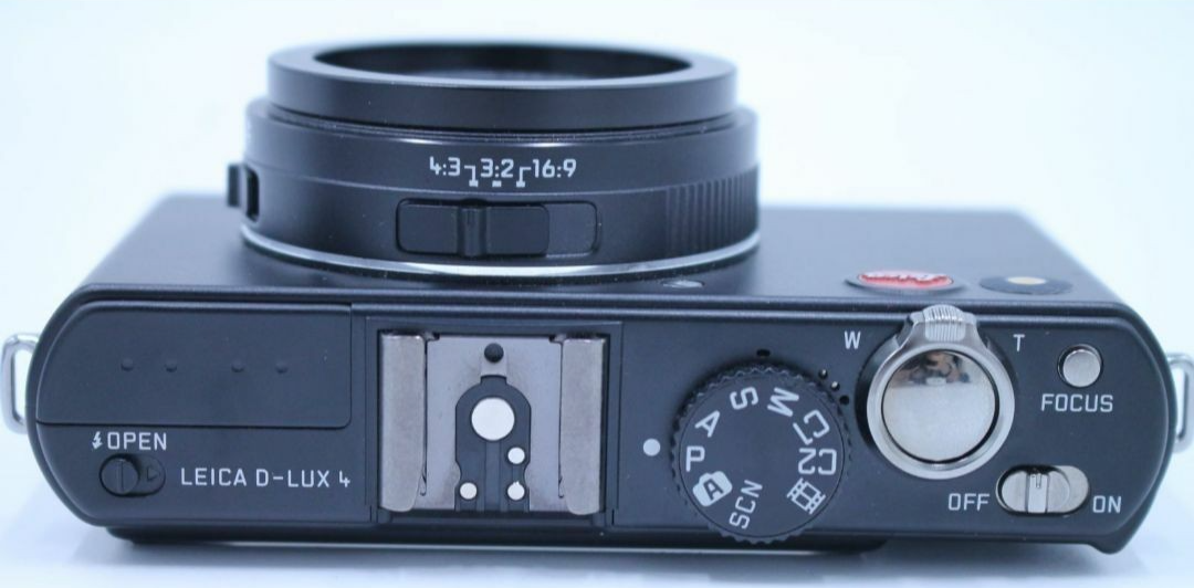 Buy Leica D-LUX 4 10.1MP 3