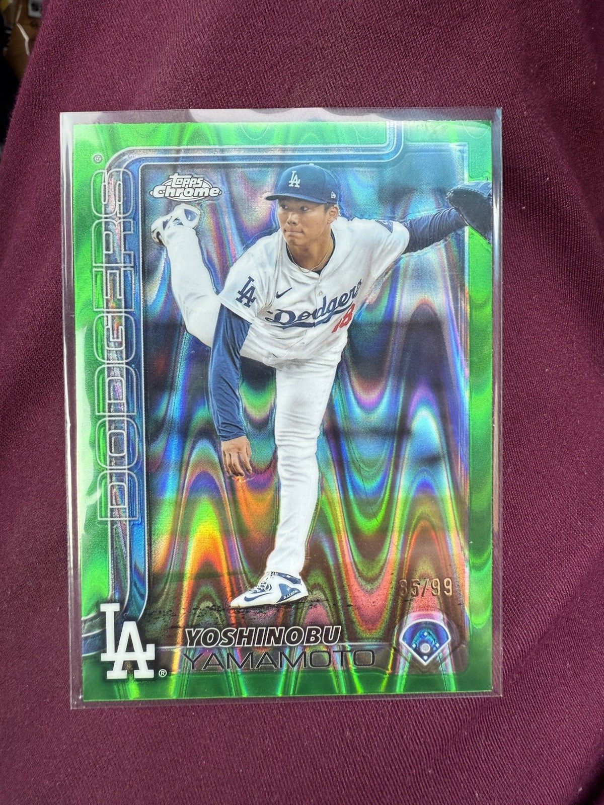 2025 Topps Chrome Yoshinobu Yamamoto #179 Green Lava Refractor /99 LA Dodgers