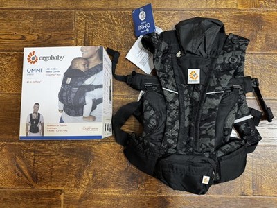 Ergobaby Omni Breeze Babytrage - SoftFlex Mesh: Onyx Blooms