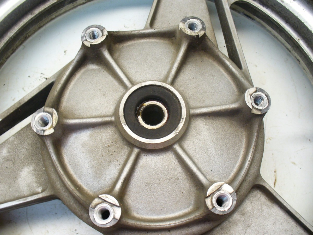 KAWASAKI 88 89 90 ZX1000B ZX-10 ZX10 FRONT WHEEL RIM MAG OEM F