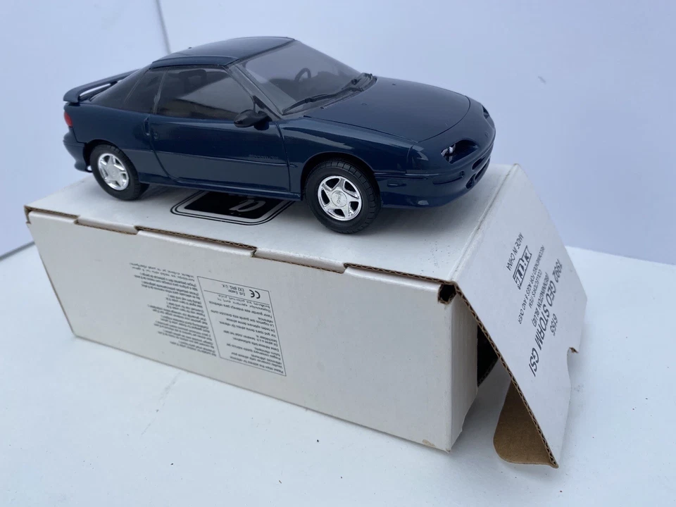 AMT/Ertl 1992 GEO STORM GSI Promo Car in Bennington Blue With Box New #6155 - Image 3 of 4