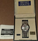 Vint. Men's Seiko Quartz  Watch 7009 895 R R Quartz Stainless Steel -Not Working