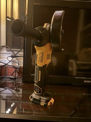 DeWALT DCG405B 20V MAX XR 4-1/2'' Angle Grinder with Kickback Brake