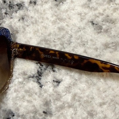 Vintage Gucci GG0116S Oversized Square Sunglasses Blue 