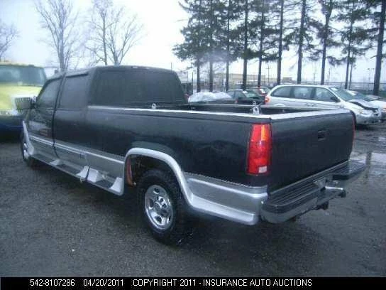 Condensador de aire acondicionado usado se adapta a: Chevrolet 3500 1996 camioneta grado A Foto 3 de 4