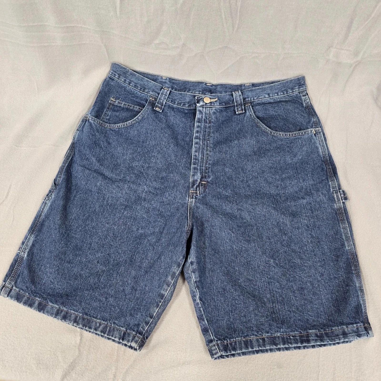 Wrangler Mens Carpenter Denim Shorts Dark Wash Blue Size 38 REG