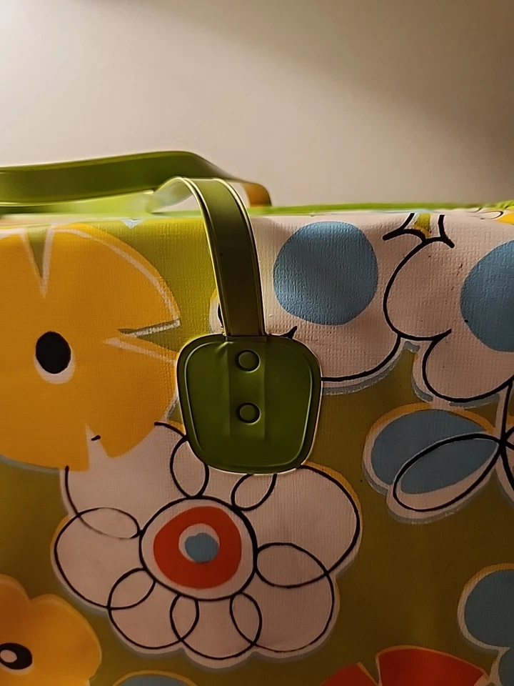 Vintage 60s 70s Vinyl Tote Bag Box Purse Suitcase Top Snaps MCM 17" x 11" x 6" - Image 3 of 4