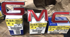 Gmc Grille Emblems Nos 4634639 4634641 4634643 1991-2012 Gmc Trucks