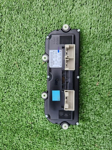2009 2010 2011 Volkswagen EOS AC Temperature Climate Control 5K0907044CF OEM - Picture 4 of 5