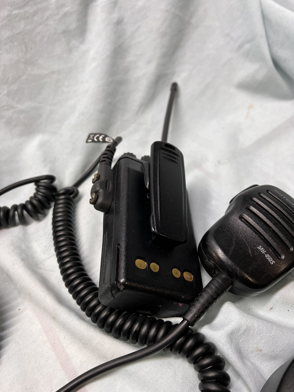 Motorola VX Standard VX261G75 UHF 450512MHz 5w 16Ch Portable Radio