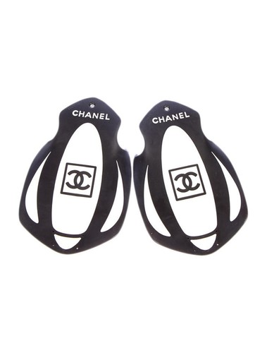 CHANEL Rare Sport Collection Black White Rubber Swimming Hand Pair Paddle Set - Picture 2 of 9