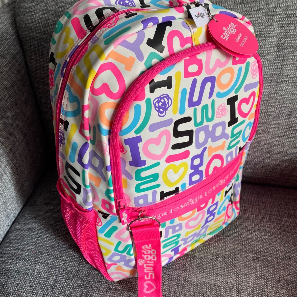 Brand New Smiggle Girls CLASSIC Smiggler School Backpack Bag 🥳 White Mix  Girls