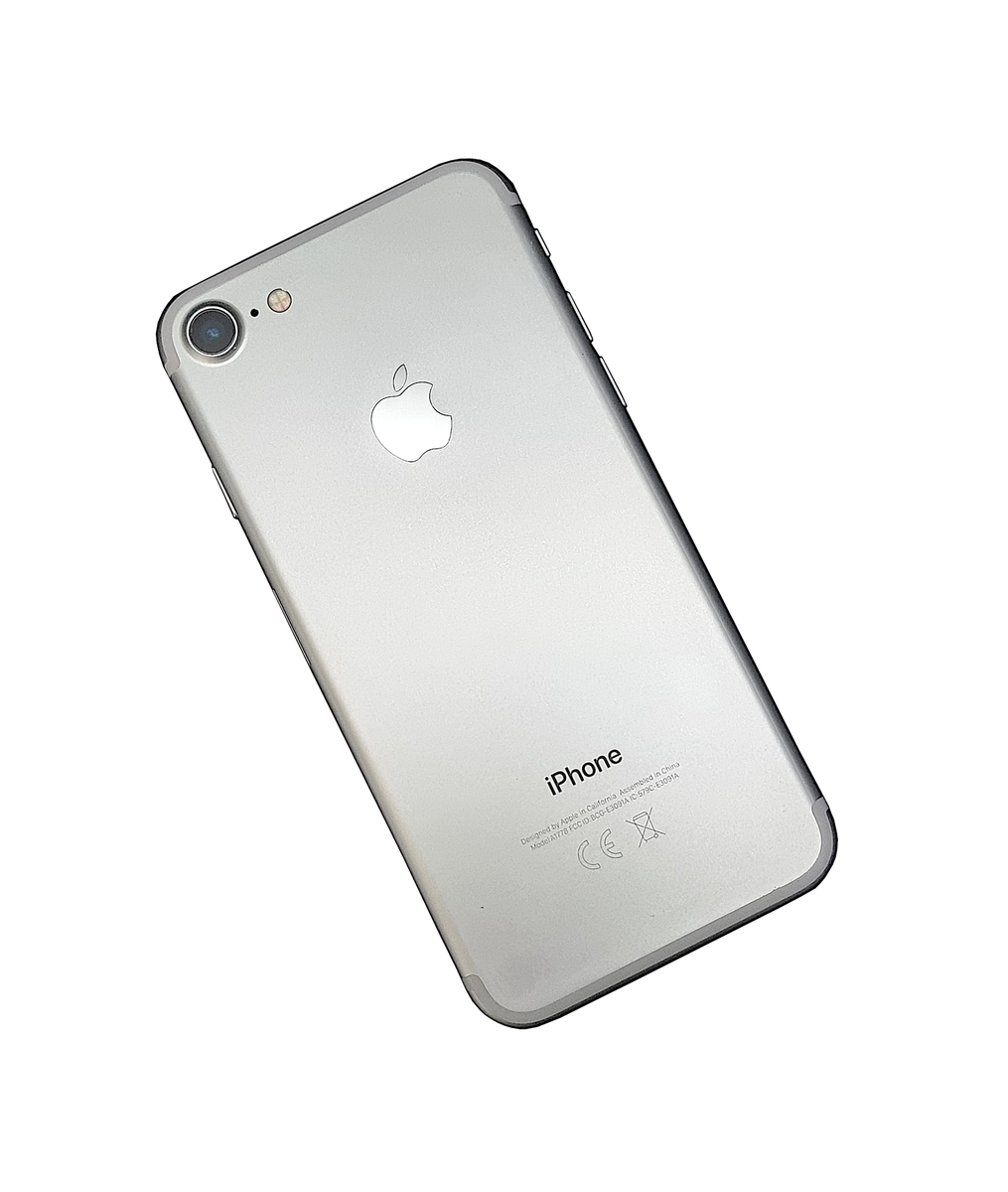 iPhone7 シルバー128G スマートフォン本体