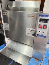 VIZU VERTICAL BUN TOASTER / WARMER USED FOR BURGER / BRIOCHE BUNS, 3 PIN PLUG