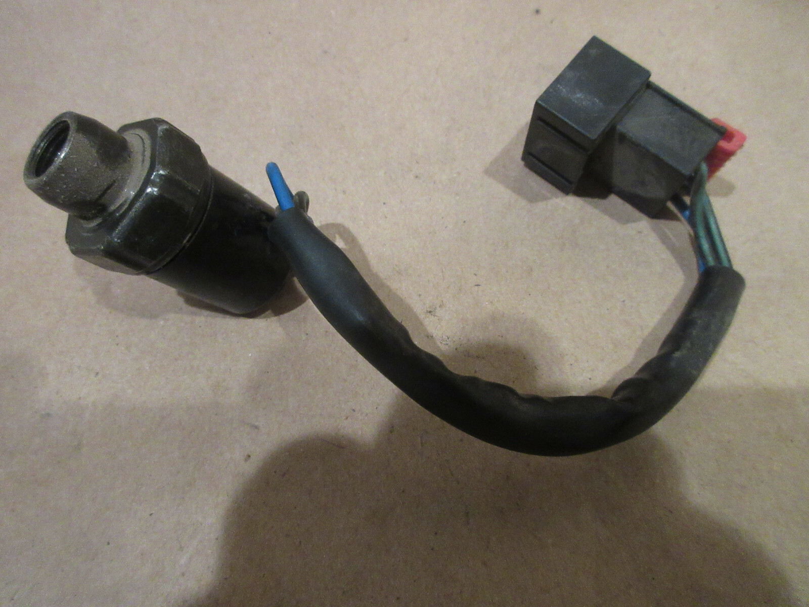 Ferrari 355,456,512M, Pressostat/AC Pressure Switch For Dryer BottleP/N 64278900