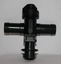 3/4" TeeJet Double Nozzle Body with Diaphragm Check Valve 22252-312-750-NYB