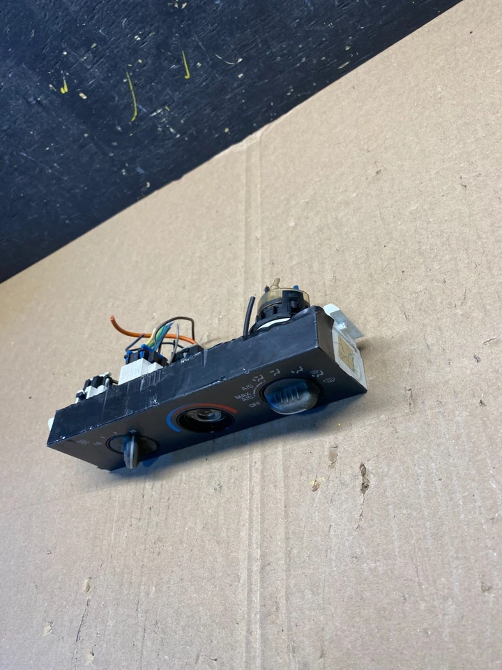 GMC Chevrolet Astro Express 2001-2007 control de clima aire acondicionado T1319 DG Foto 3 de 4