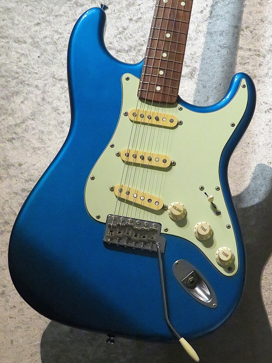 Fender Japan ST62-TX -Lake Placid Blue- Used Electric Guitar Fender Japan ST62-TX -Lake Placid Blue- Used Electric Guitar