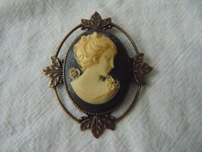 vintage cameo brooch