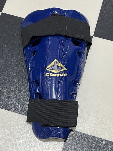 Blue Classic Kickboxing Gear (Head, Hands, Feet, Shins) - Picture 9 of 10