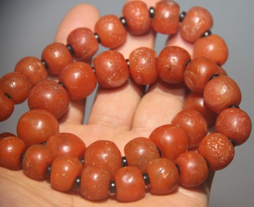 Wonderful Real Tibet Vintage Old Buddhist NanHong Agate Bead Necklace Amulet 35P - Picture 10 of 14