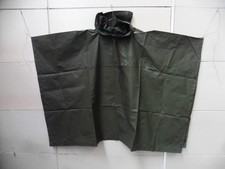 Lot 5 - Poncho militaire et tente kaki - Armée Française