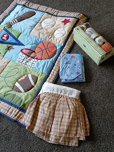Baby Boys Sports Crib Bedding Soccer Football Mobile SheetQuilt Vintage Y2K New - Picture 11 of 14