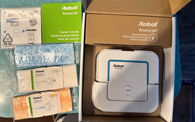 New just Opened iRobot Braava jet 240 Robotic Mopping Cleaner Cordless  w Pads