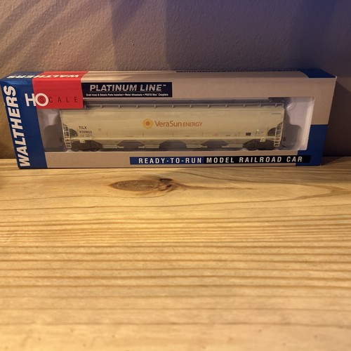 HO Walthers 932-41108 Platinum Trinity 6351 4-Bay Covered Hopper #639903 | Zustand: New