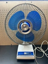 Vintage Frigid White Blade Oscillating 12” Fan 12-1 Desk Table 3-Speed Rotating