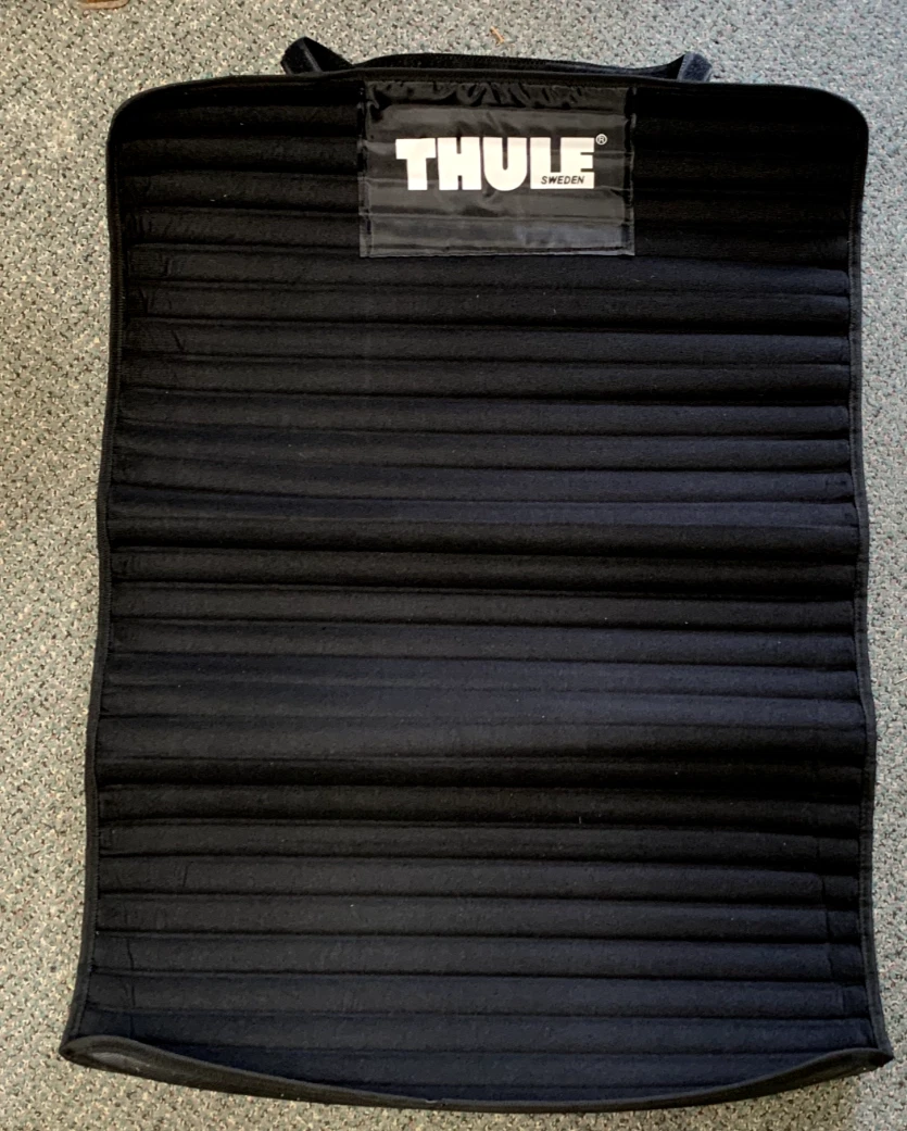 Thule 854 online water slide