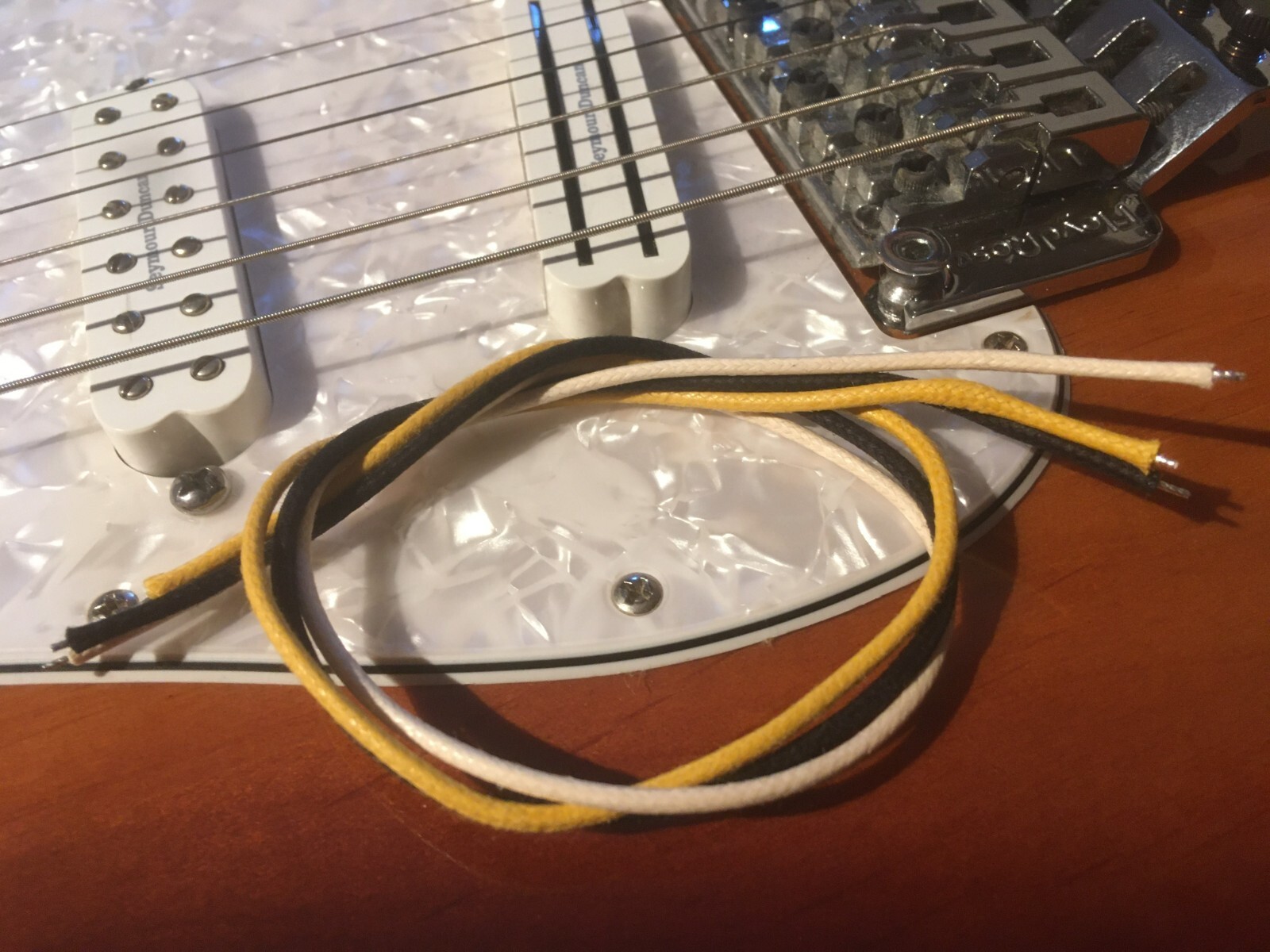 Guitar Bass Hookup Braided Wire 22AWG Vintage Gavitt Cloth Insulated