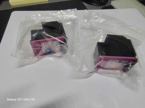 2 pcs. Replacement HP 61 Color Ink Cartridge - Picture 2 of 2