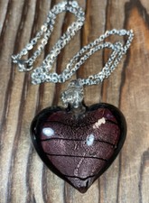 Art glass heart shape pendant necklace 18  silver tone chain 1A