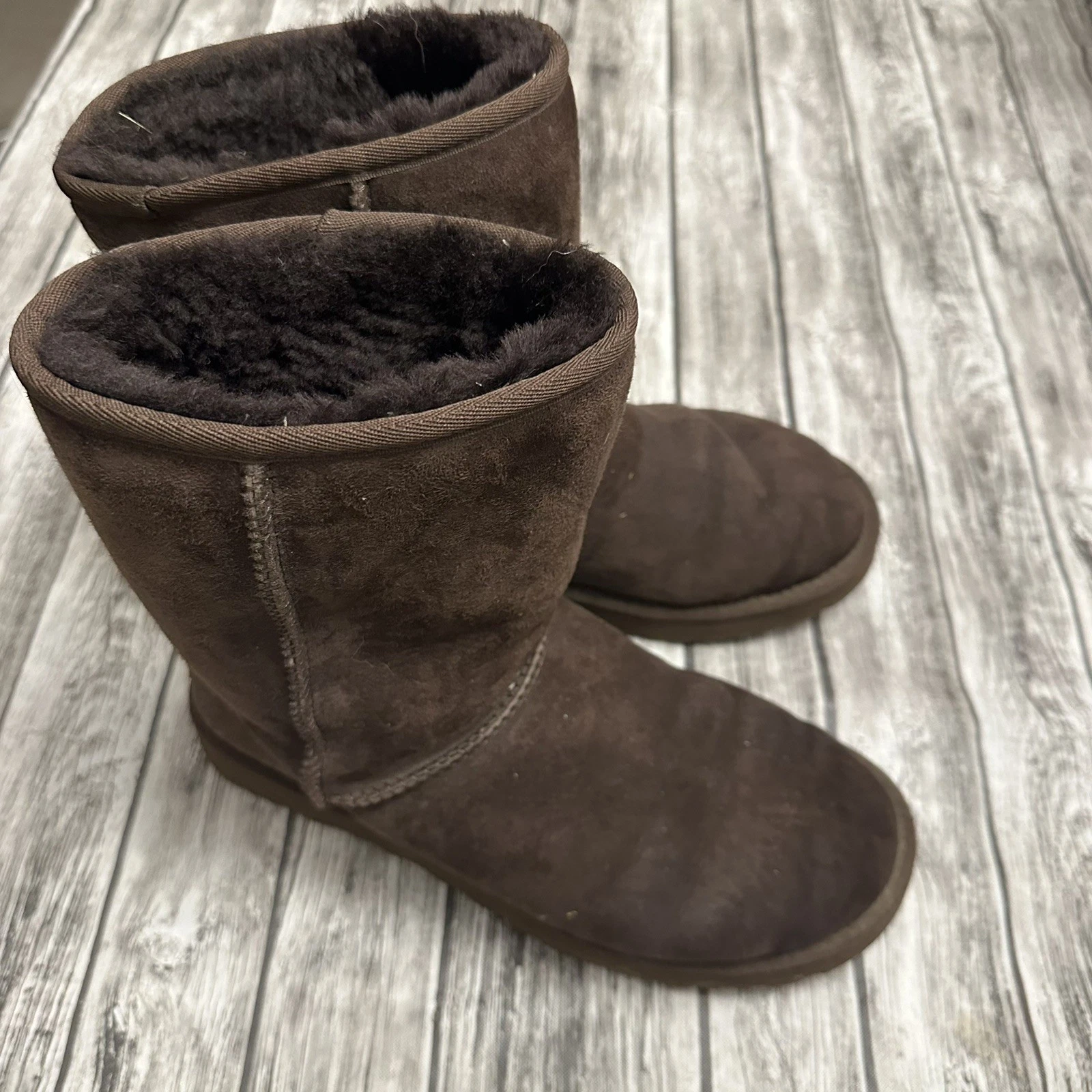 Scarpa stivali classici UGG Australia marrone scuro taglia 9