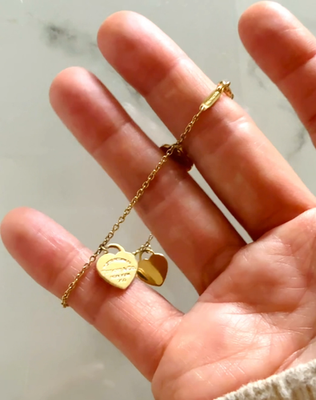 RARE Tiffany Co 18k Yellow Gold Multi 5 Heart Tag Charm Station