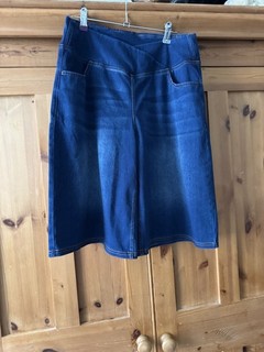 Halara Wide Leg High Waisted Tummy Control Shorts Size Large Regular