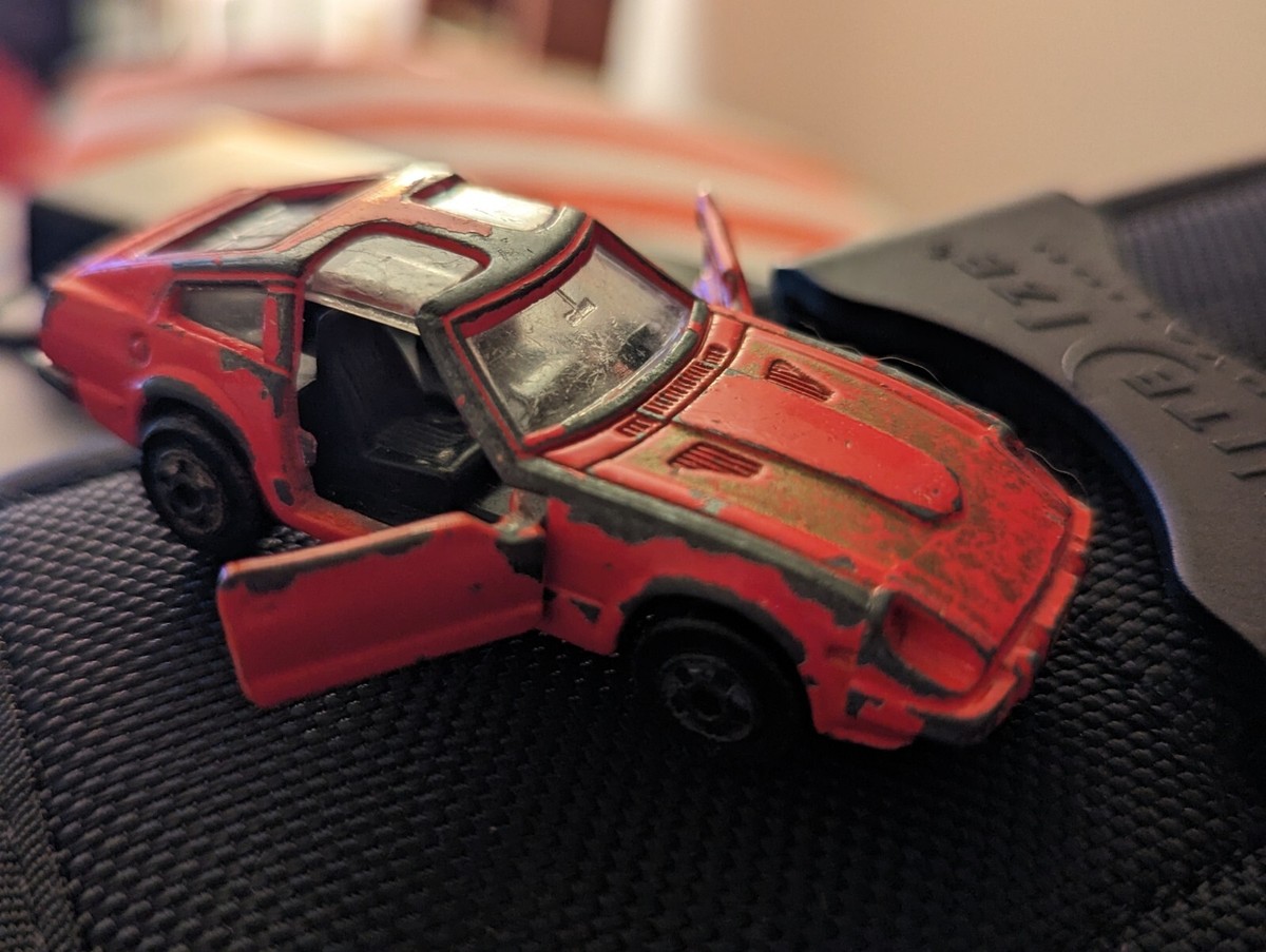 SLEEK DESIGN DATSUN 290 ZX 1:64 SCL MFG 1982 ROAD CHAMPS SLEEK DESIGN DATSUN 290 ZX 1:64 SCL MFG 1982 ROAD CHAMPS