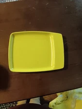 vtg yellow toastmaster plate made by Fransican.  296 296