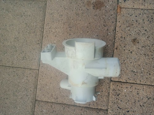 Gehäuse für Miele Laugenpumpe Ablaufpumpe M.-Nr. 5757930 | DPS 25-141