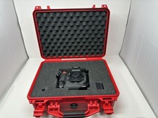 Nikon D D300 12.3 MP DSLR W/Grip,Hardshell Case, L-Plate,2GB  565 Shutter Count