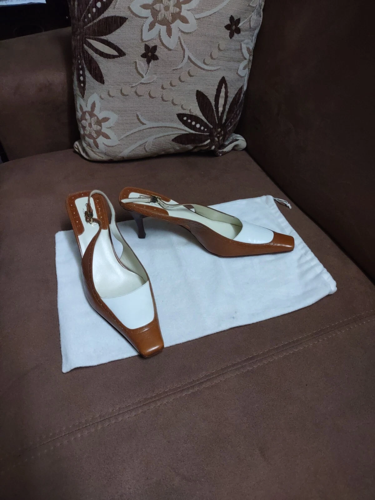 Escarpins femme Gucci camel/ivoire cuir Italie taille 7,5 portés une fois