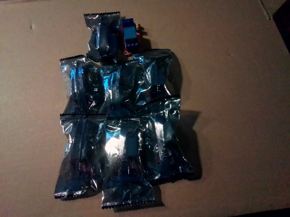 5V Relay Board Raspberry Arduino Module 1 Channel High Or Low Level trigger  - Image 2 of 3