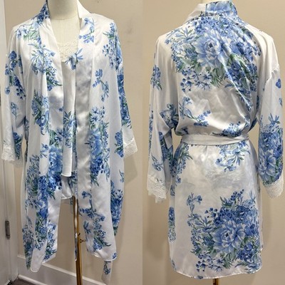 Flora Nikrooz 3pc Satin Pajama Set Robe Camisole Shorts Blue Floral Medium New