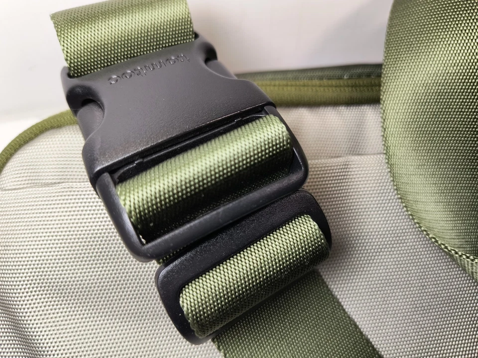 Bandolera Tomtoc Explorer T-21 S Verde Oliva 4L Compacta EDC Minimalista Foto 3 de 4