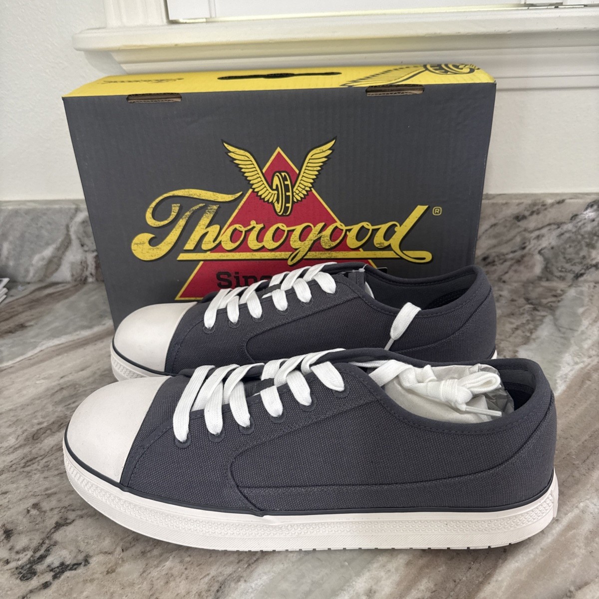 New Thorogood Comp Safety Toe Low Top 808-2100 Mens Size 13  display picture 1