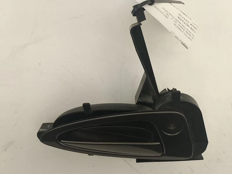 Ручка внешней двери правая для переднего пассажира Mercury Cougar 99 00 01 02 - Изображение 4 из 4